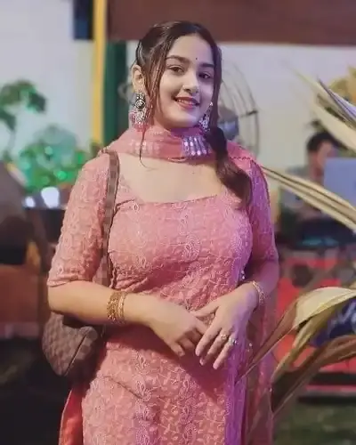 Call Girls Richmond Town Cash On Delivery