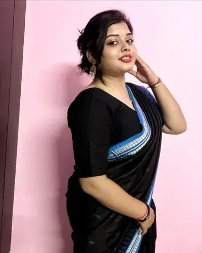 Call Girl in Richmond Town
